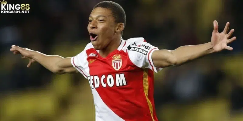Câu chuyện về cuộc đời và sự nghiệp của Kylian Mbappe